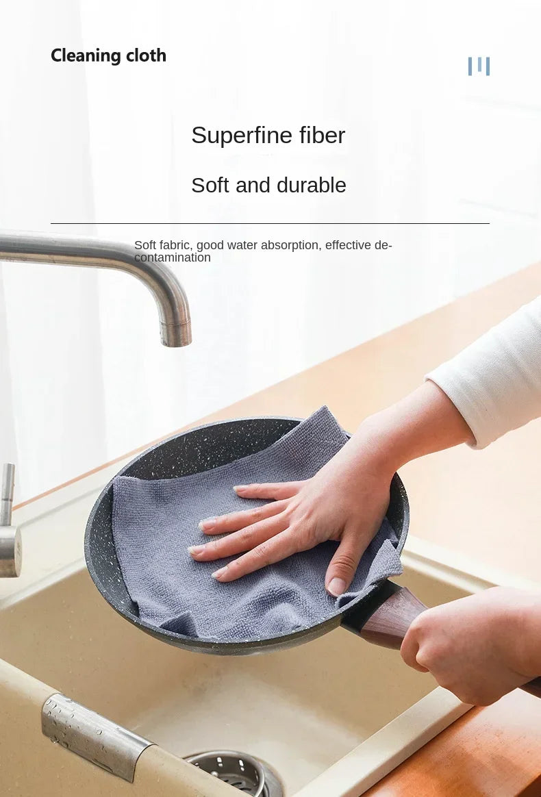 Say goodbye to wasteful paper towels!
This eco-friendly reusable cloth roll comes with 20 durable, washable microfiber sheets that clean better and last longer. Perfect for your kitchen, bathroom, windows, and more.